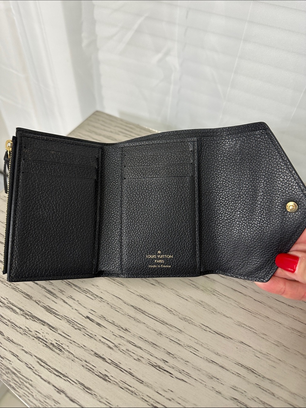 Louis Vuitton Victorine Black Monogram Empreinte Small envelope-style Wallet - Picture 11 of 11